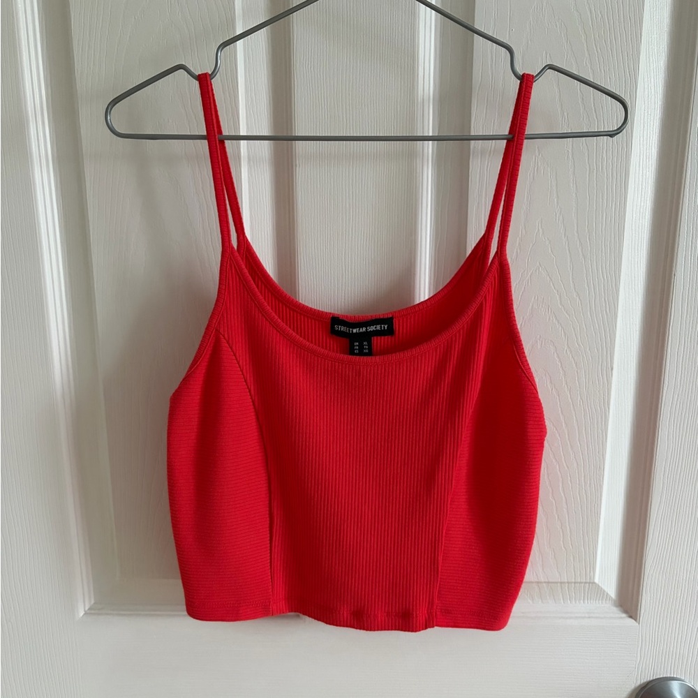 Cropped Tank Top